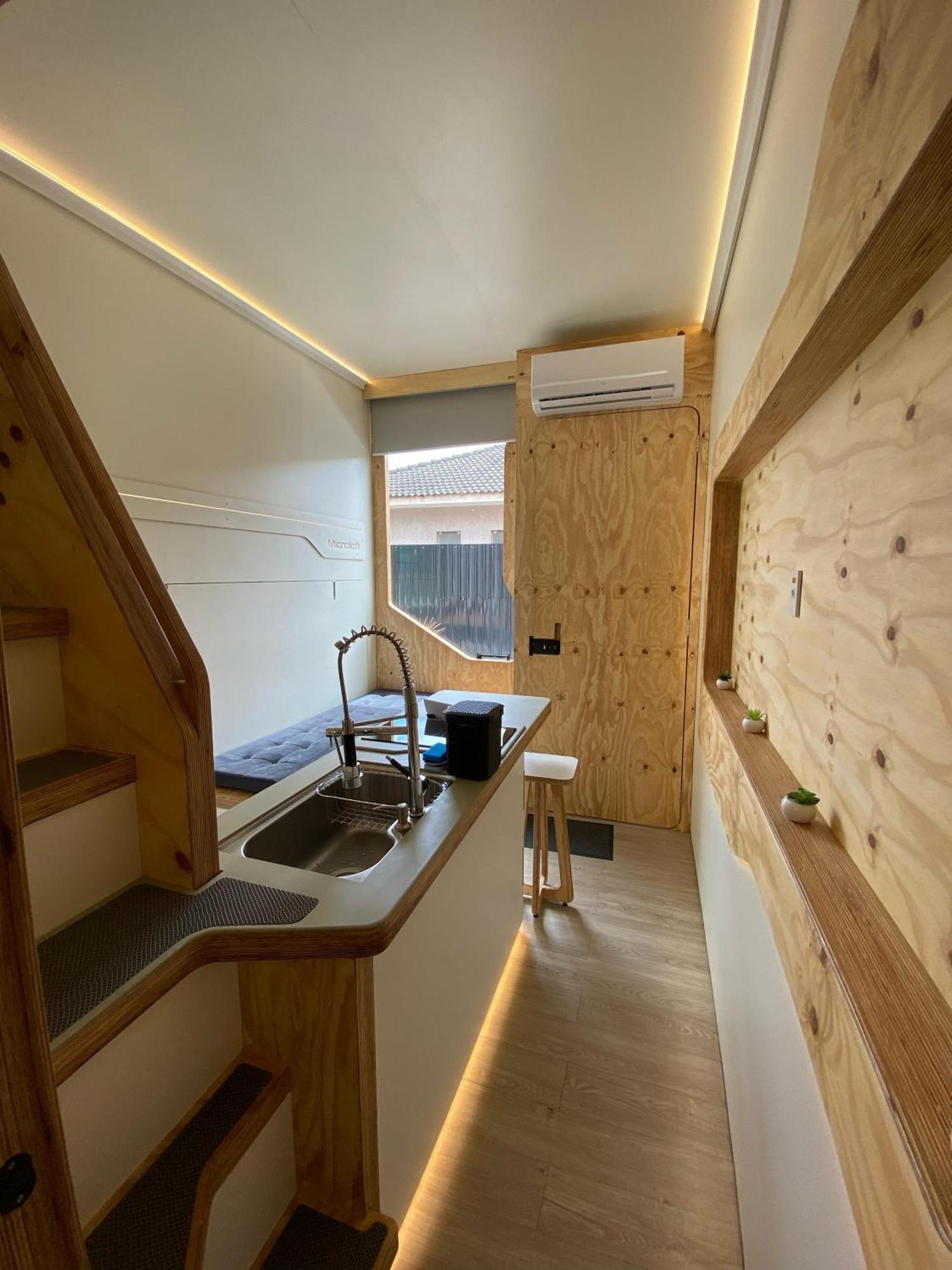 Tiny- Capsula Futuristica Holiday home *